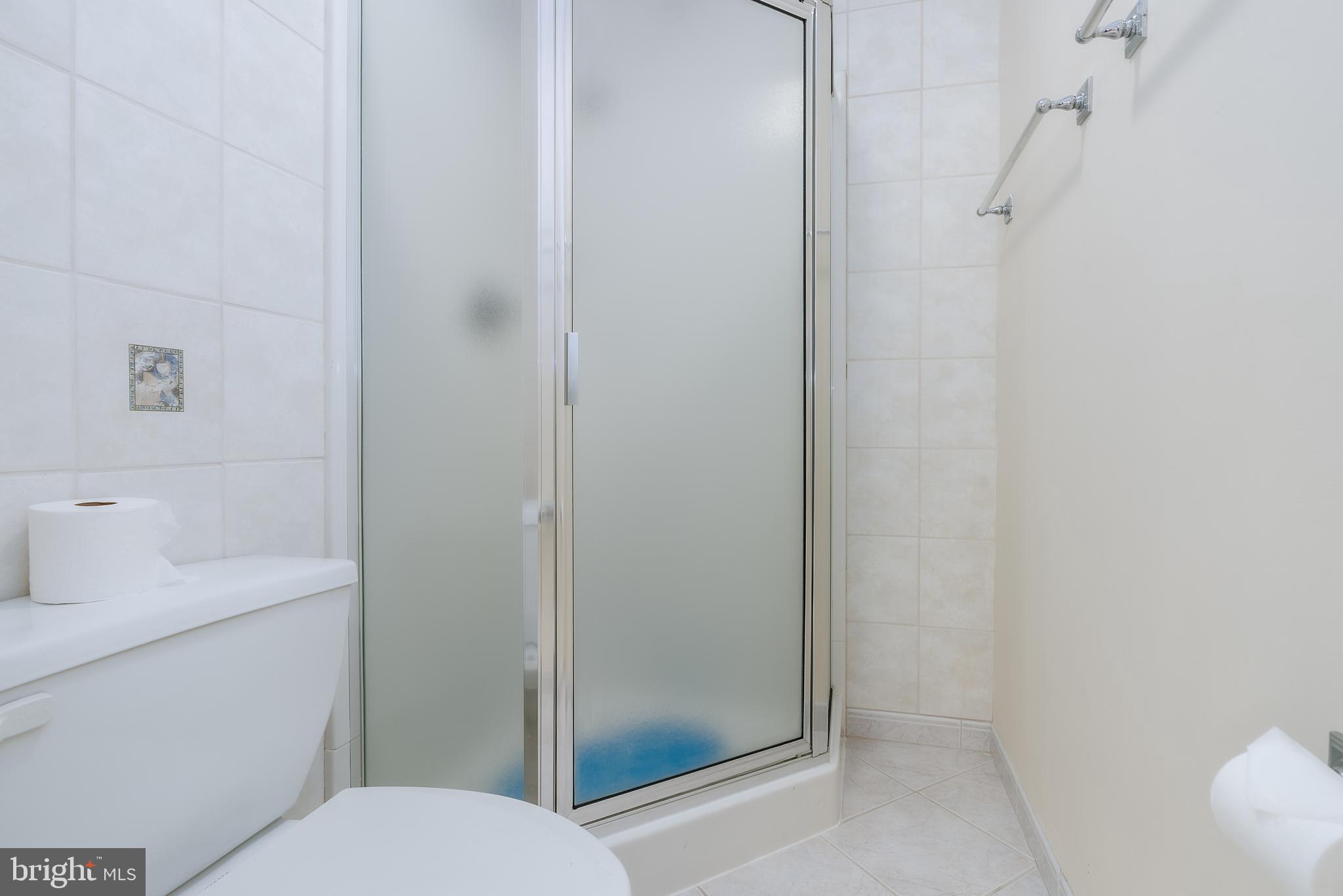111 E Beechwood AVENUE Unit: 28