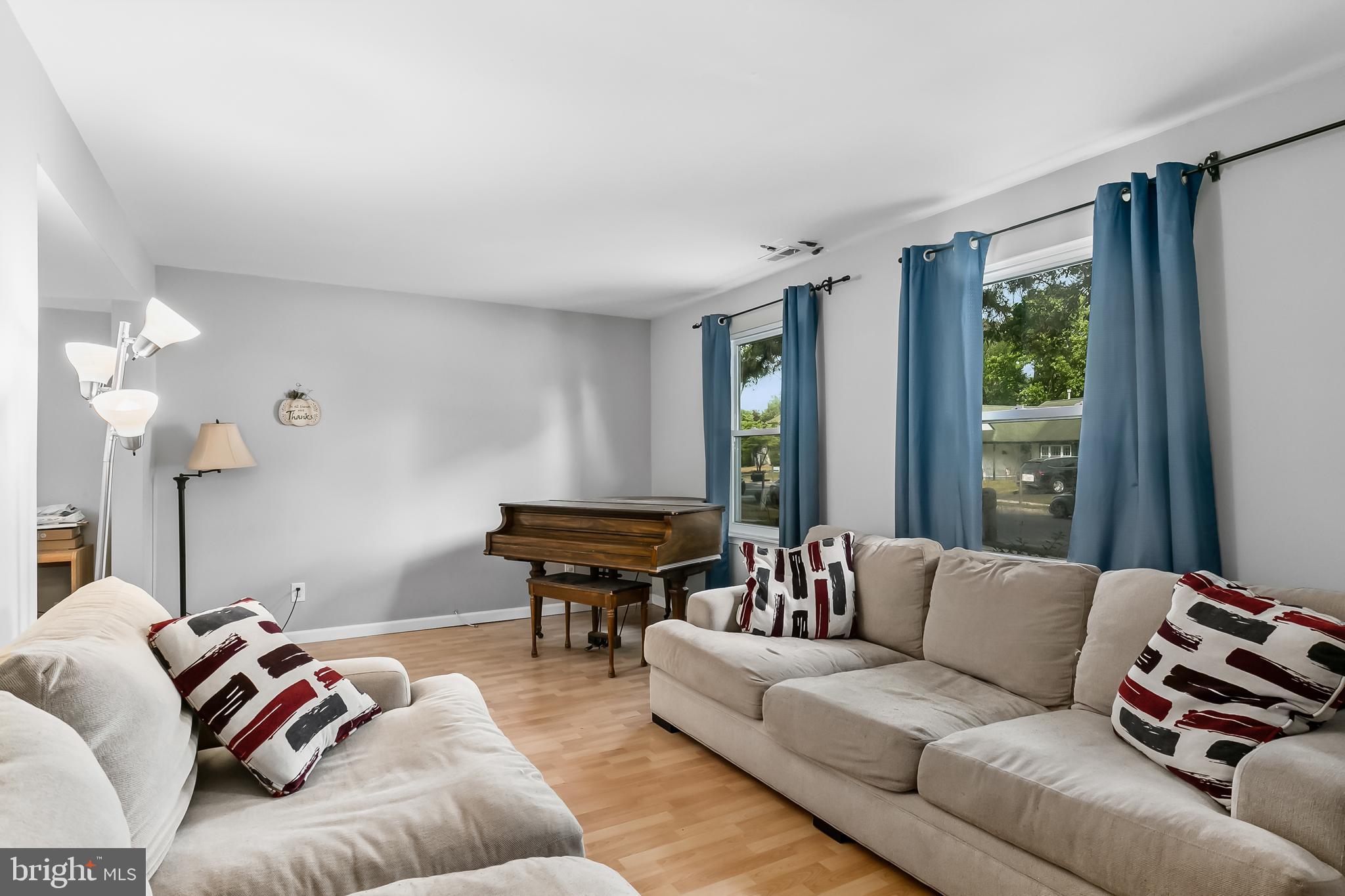 35 Woodvale DRIVE