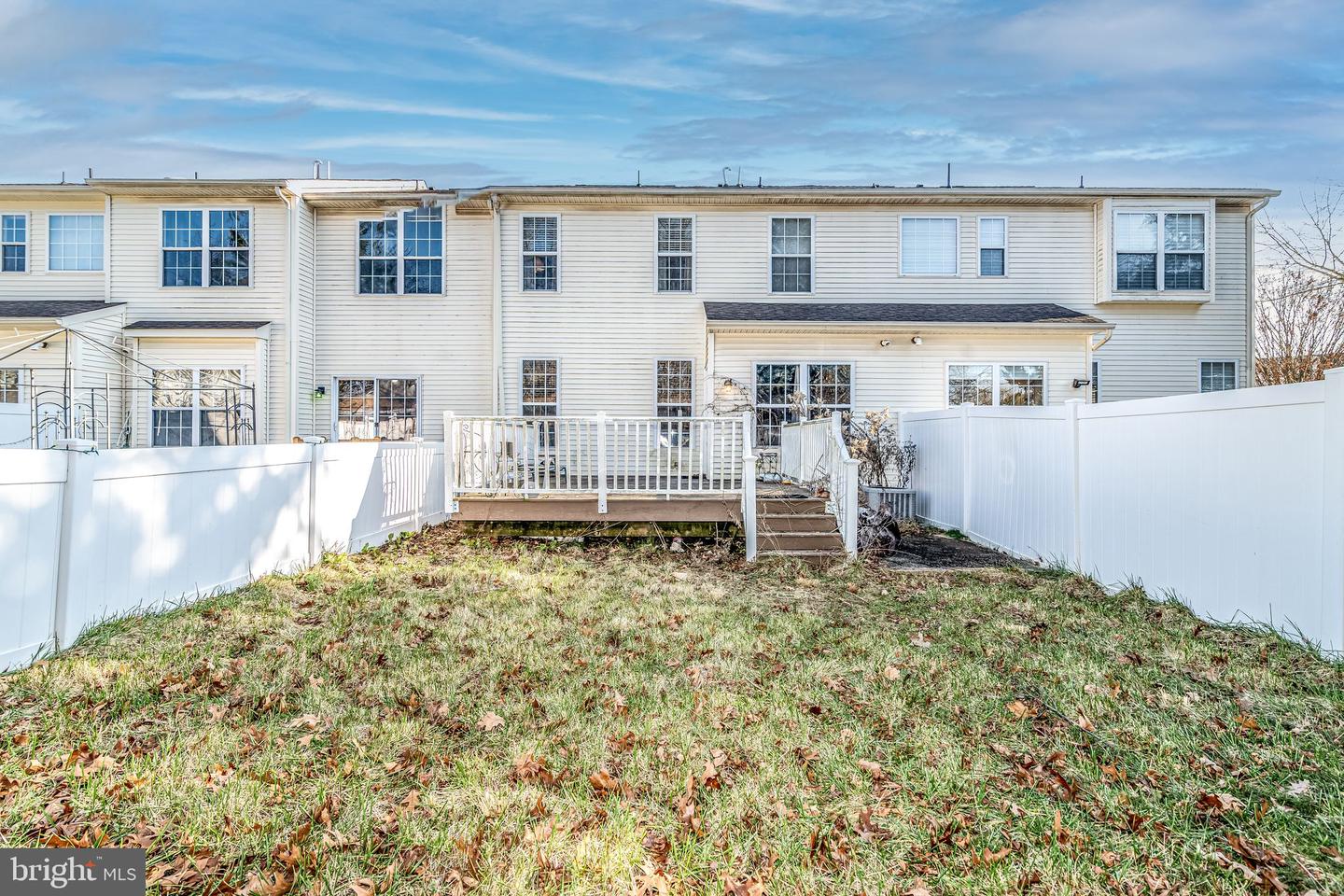 103 Sequoia DRIVE
