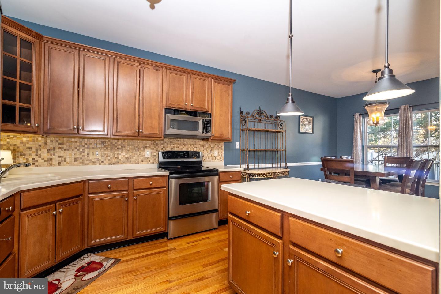 103 Sequoia DRIVE