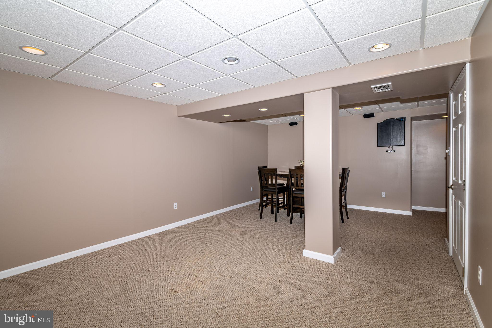 103 Rutgers BOULEVARD
