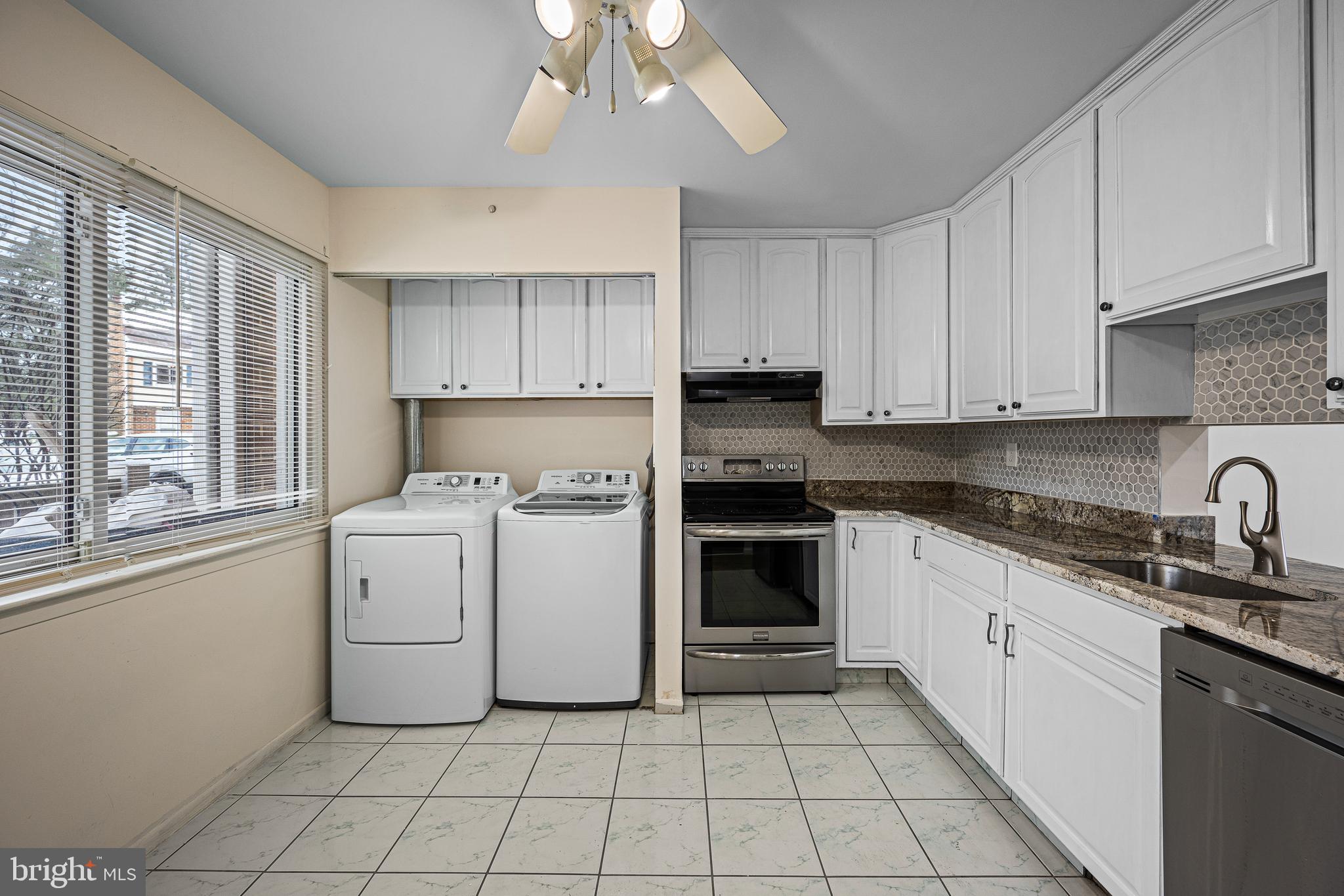 1065 PENDLETON COURT