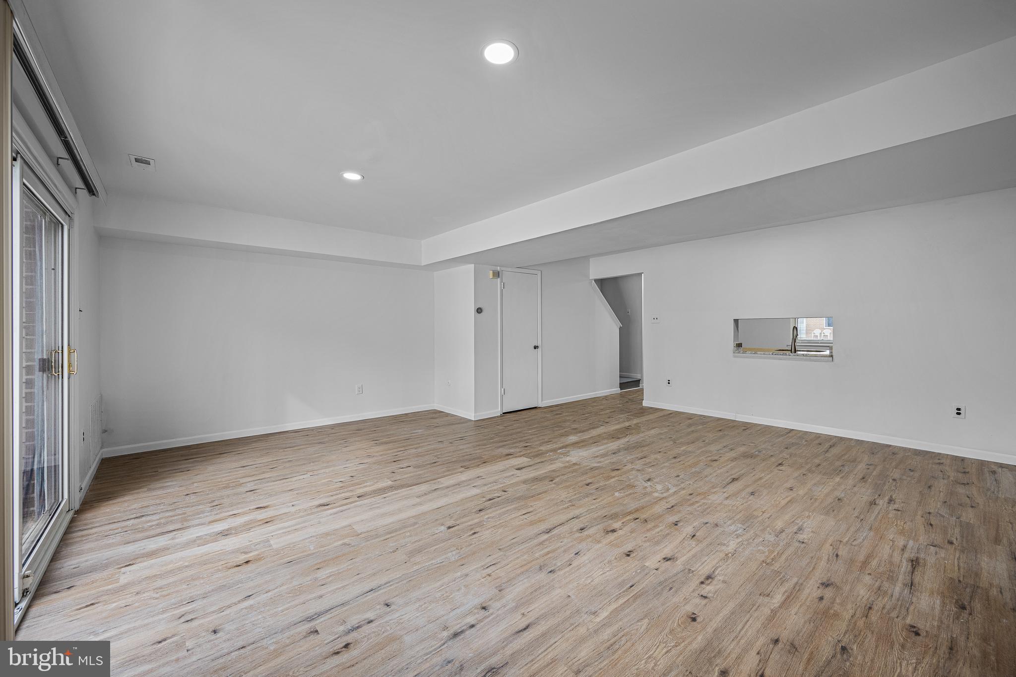 1065 PENDLETON COURT