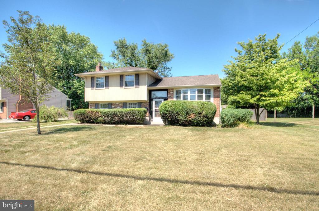53 LONGWOOD DRIVE