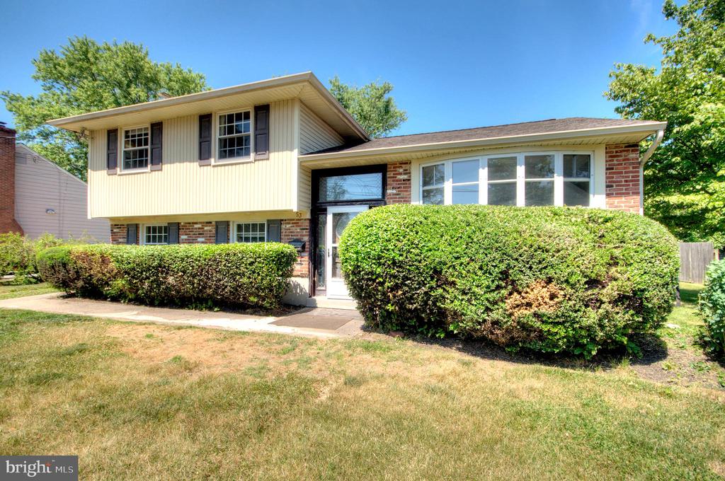 53 LONGWOOD DRIVE
