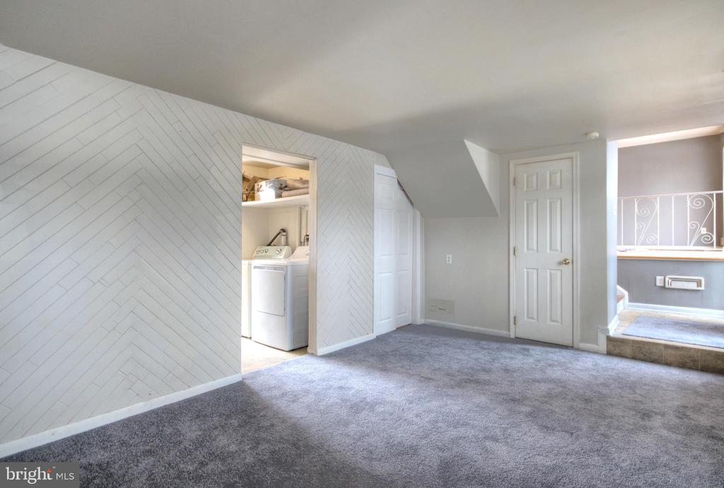 53 LONGWOOD DRIVE