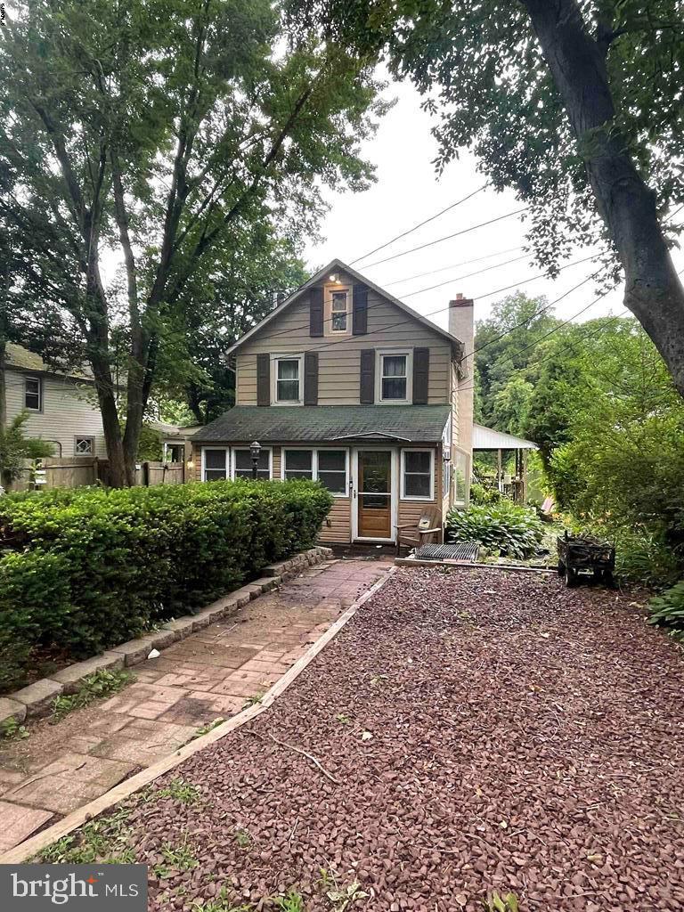 3 WILCOX LANE