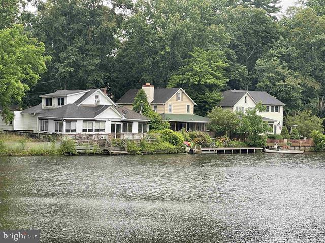 3 WILCOX LANE