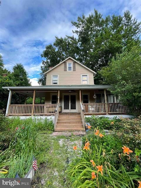 3 WILCOX LANE