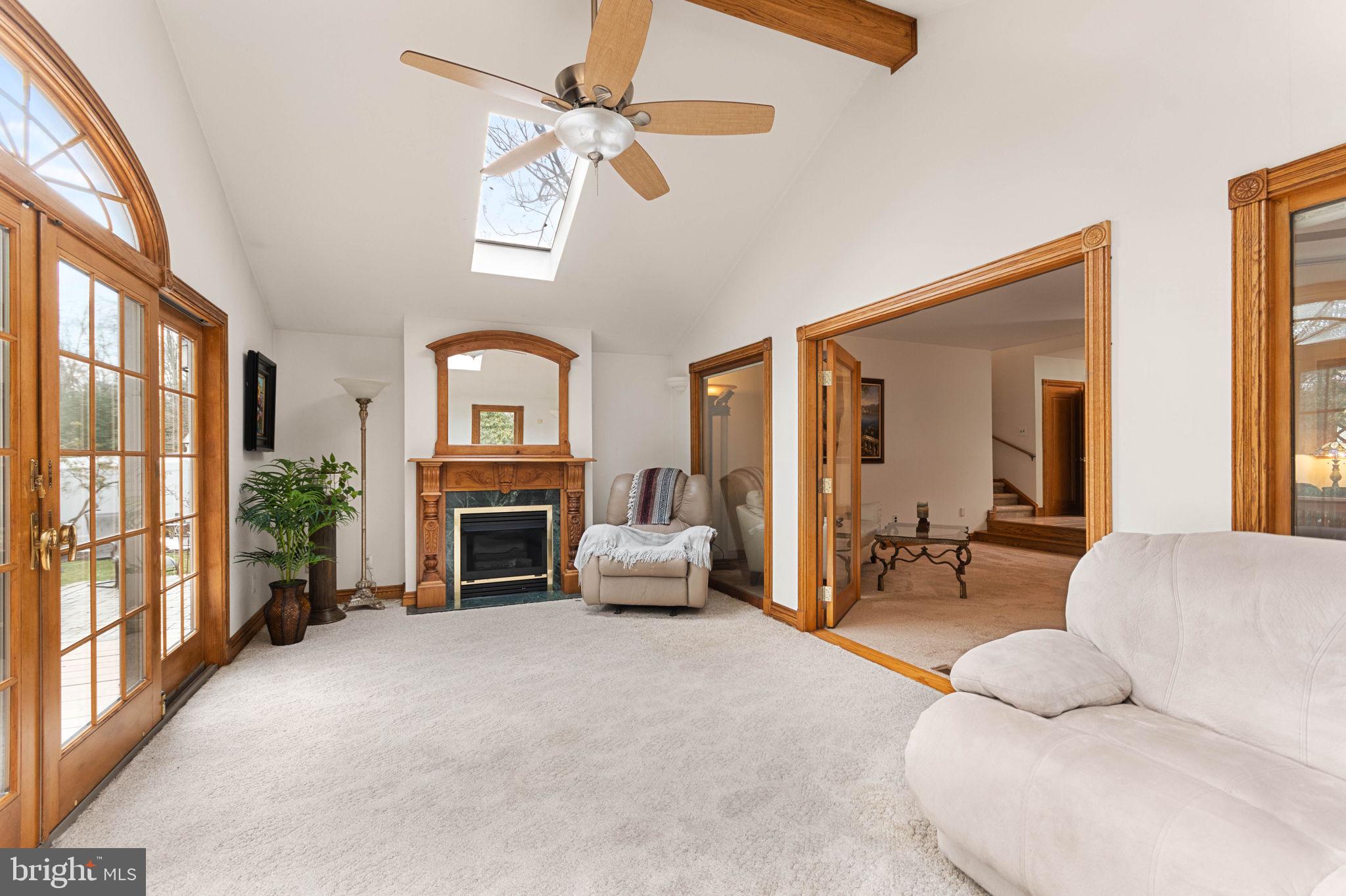 2 HIDDEN ACRES DRIVE