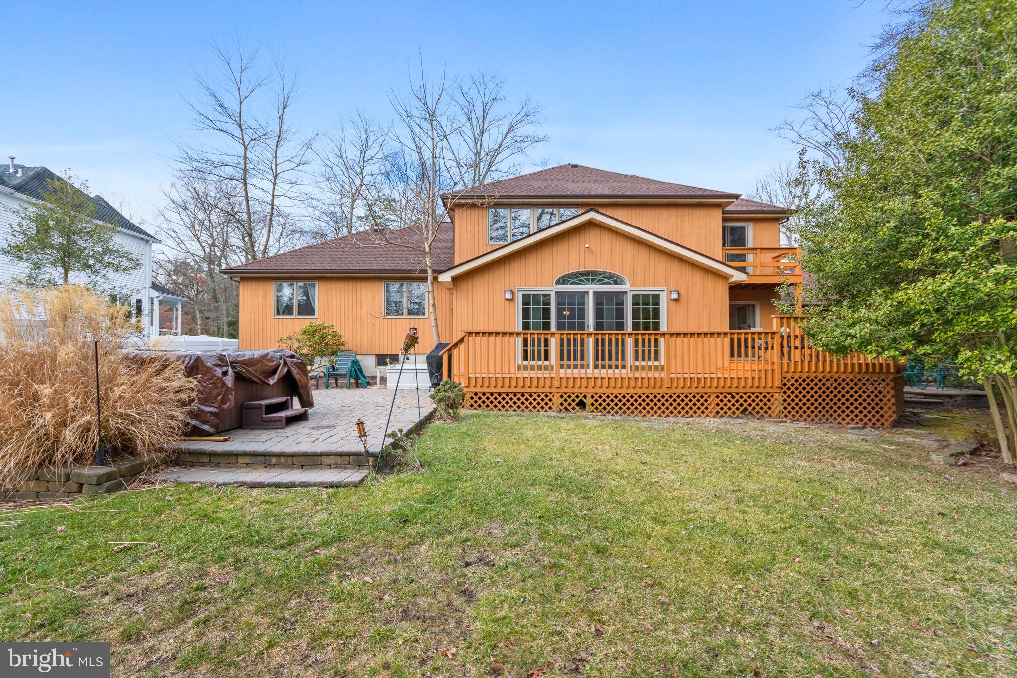 2 HIDDEN ACRES DRIVE