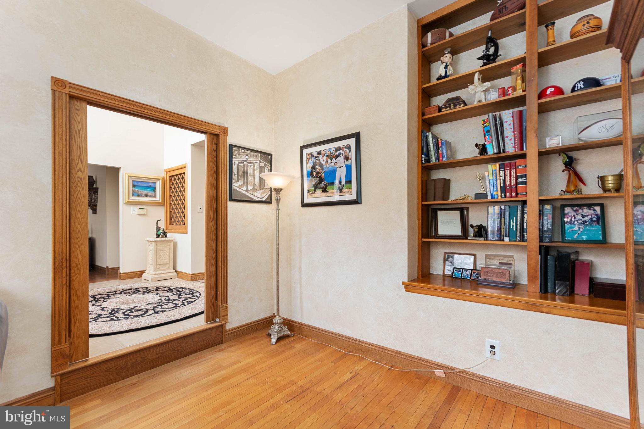 2 HIDDEN ACRES DRIVE