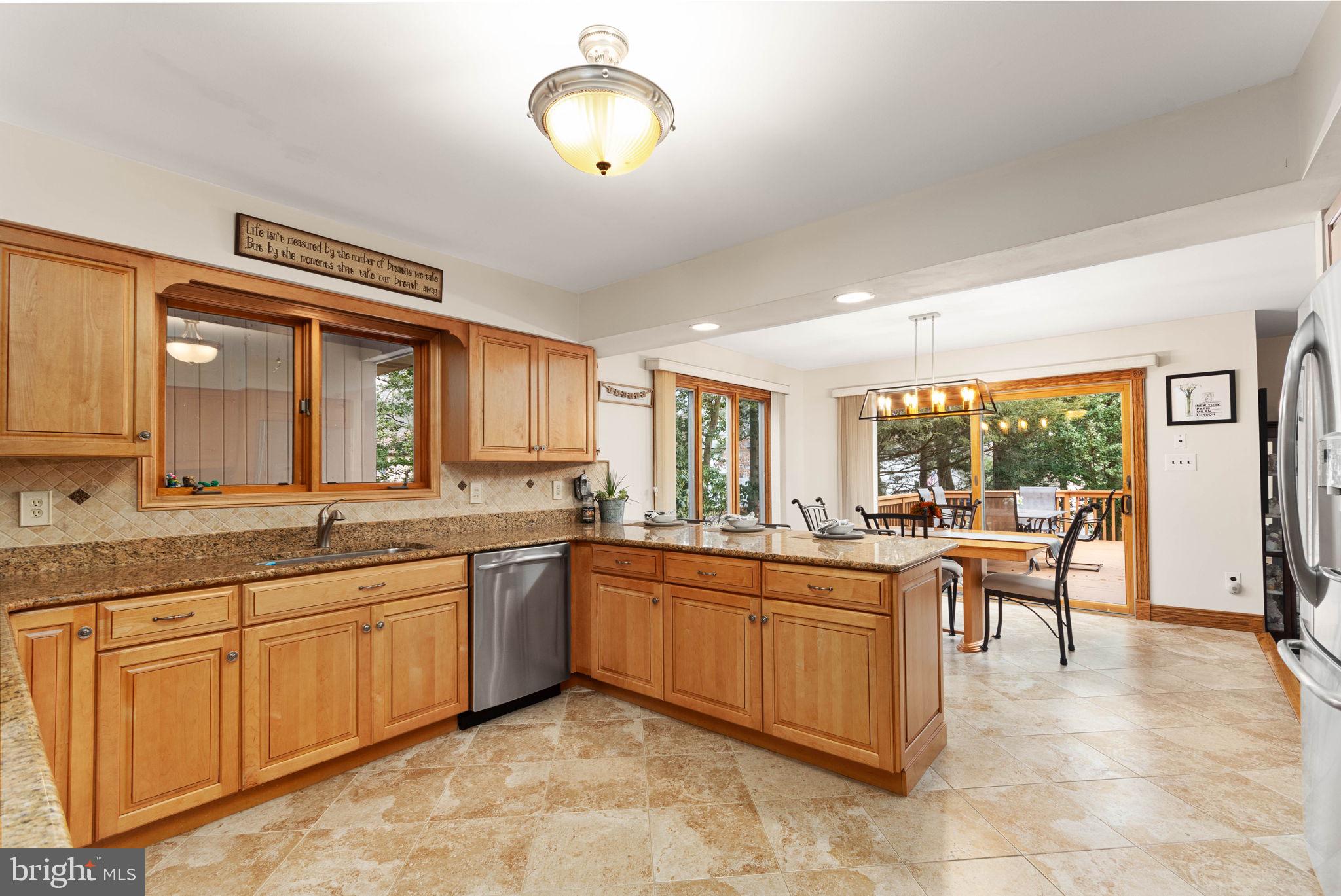 2 HIDDEN ACRES DRIVE