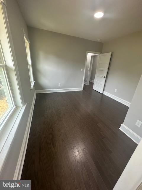 401 Laurel Rd LAUREL