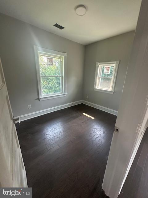 401 Laurel Rd LAUREL