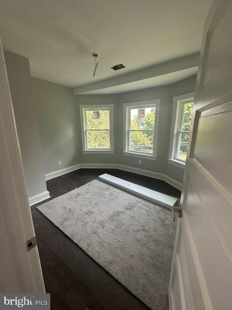 401 Laurel Rd LAUREL