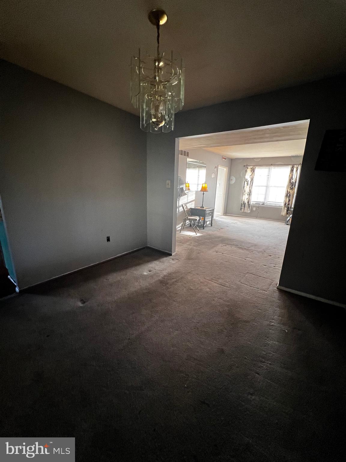 57 Sunset Dr