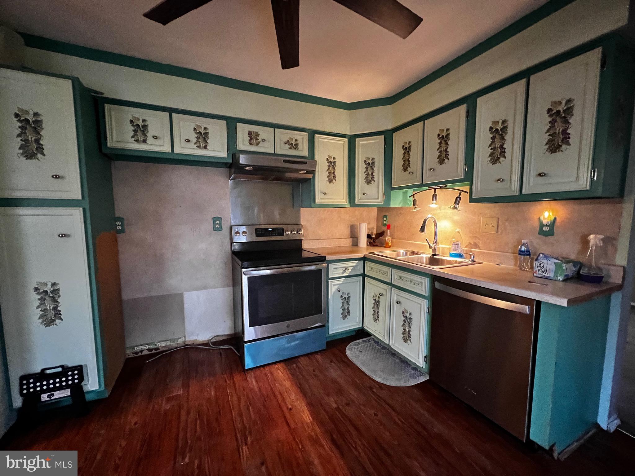 57 Sunset Dr