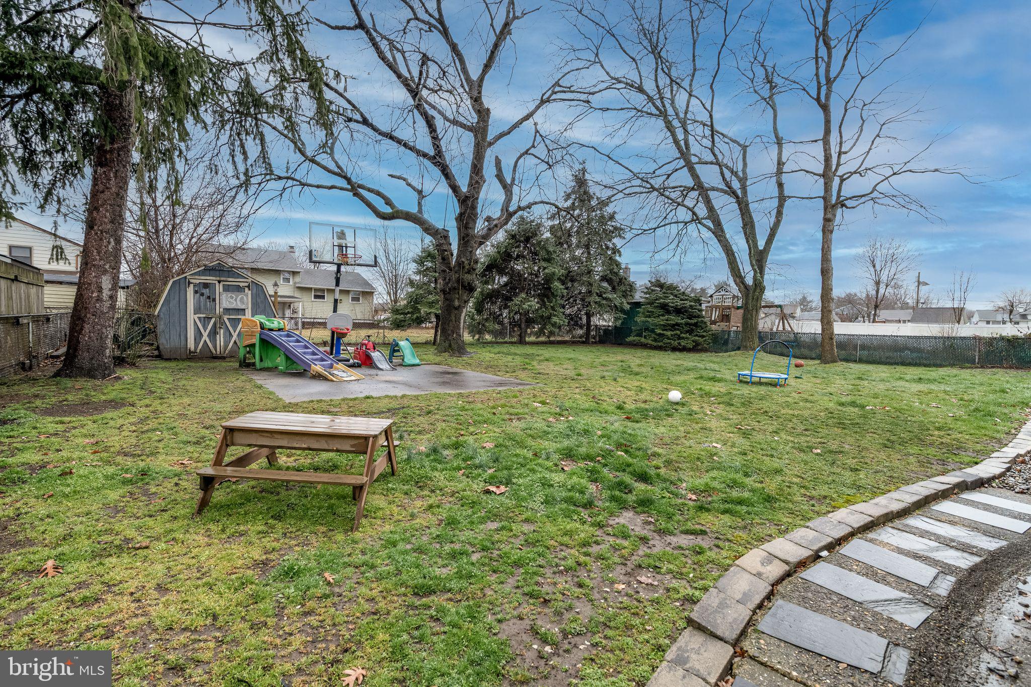 507 Mathews Ave