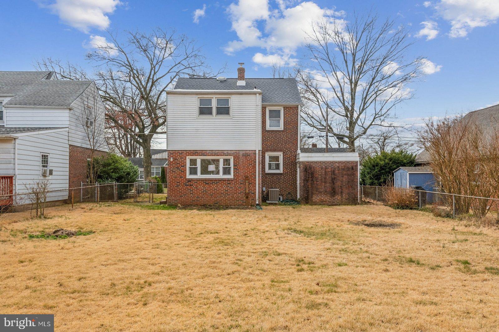 1541 W HIGH STREET