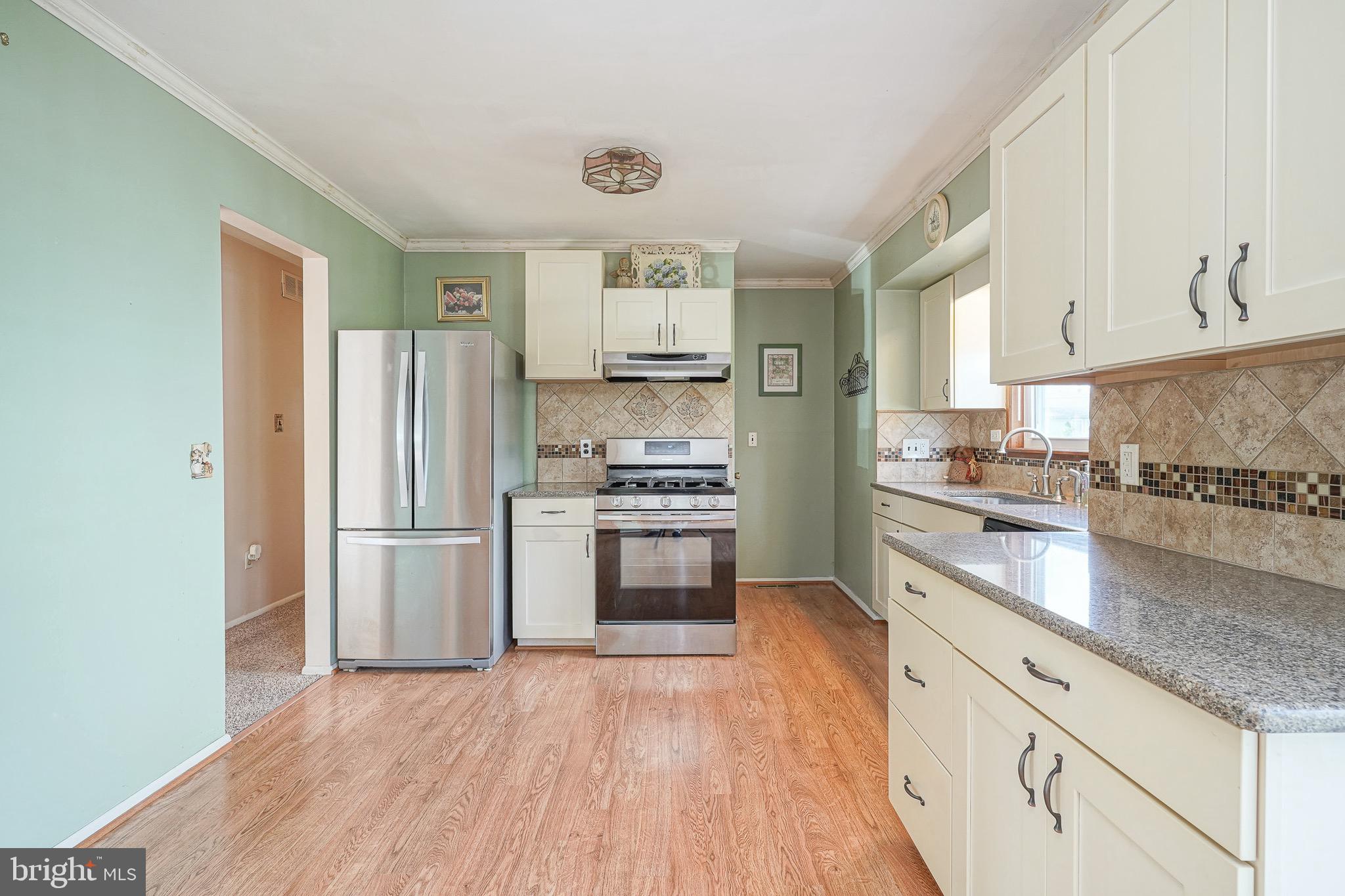 209 MOUNT VERNON AVENUE