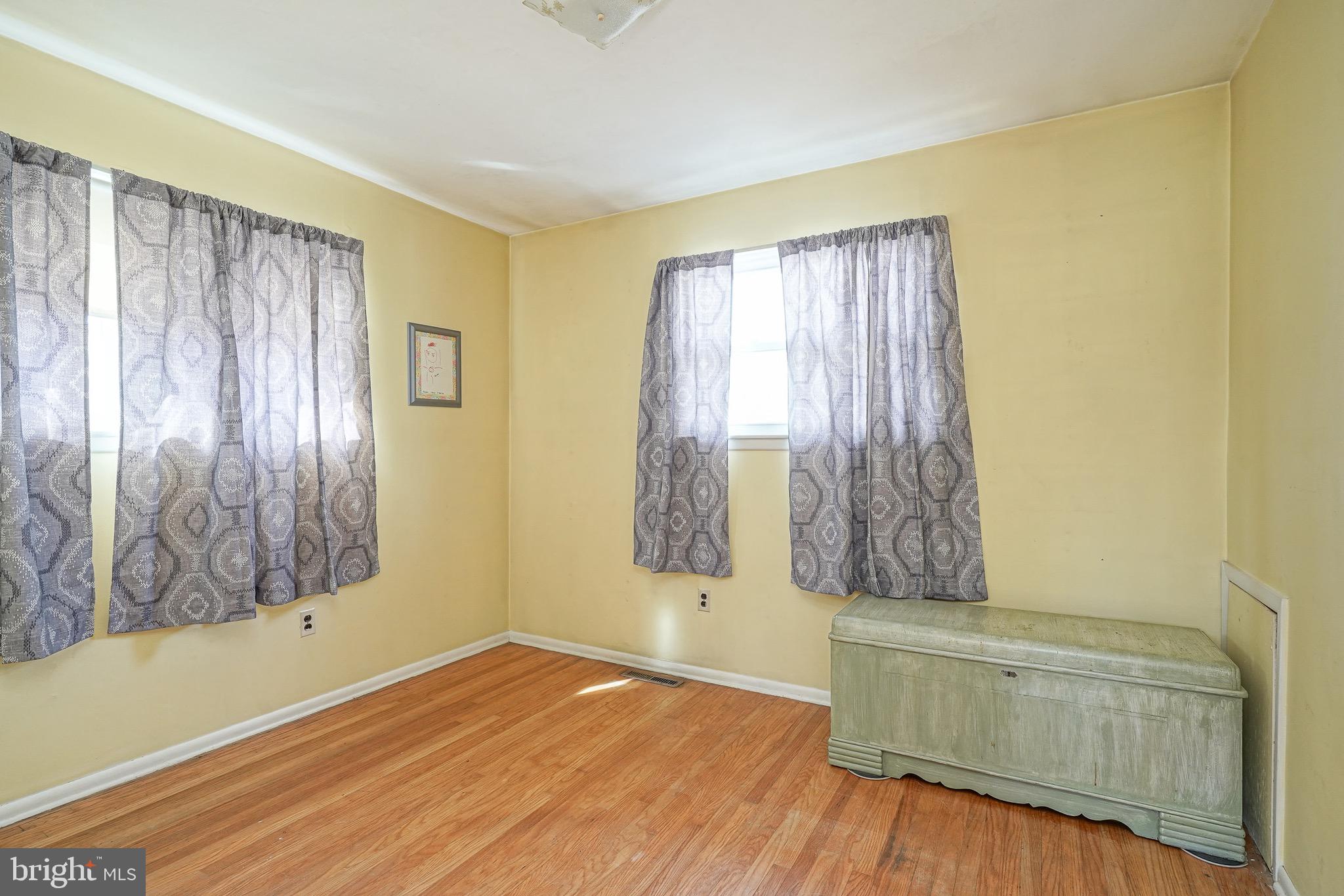 209 MOUNT VERNON AVENUE