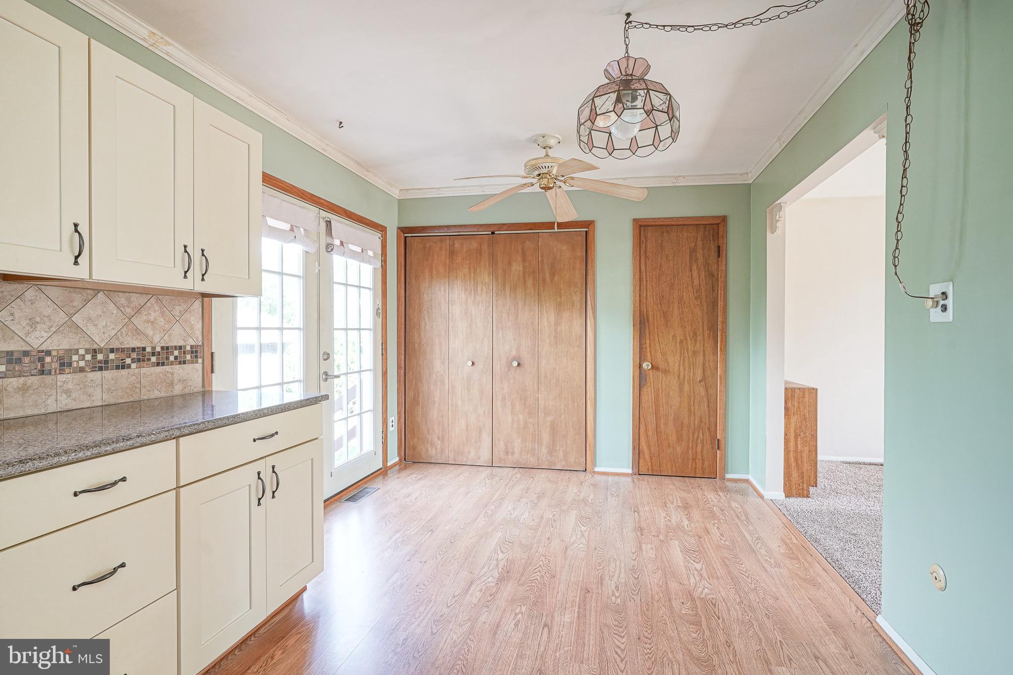 209 MOUNT VERNON AVENUE