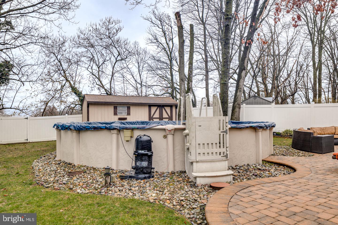 3420 Buckingham Ln