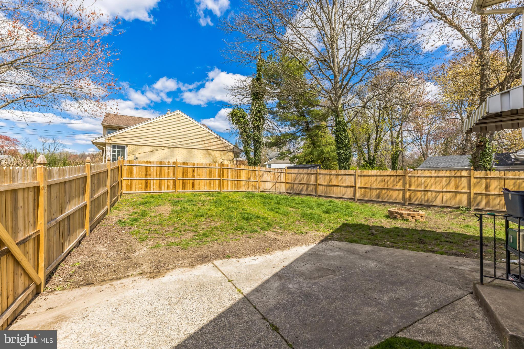 23 BROOKMEAD DRIVE