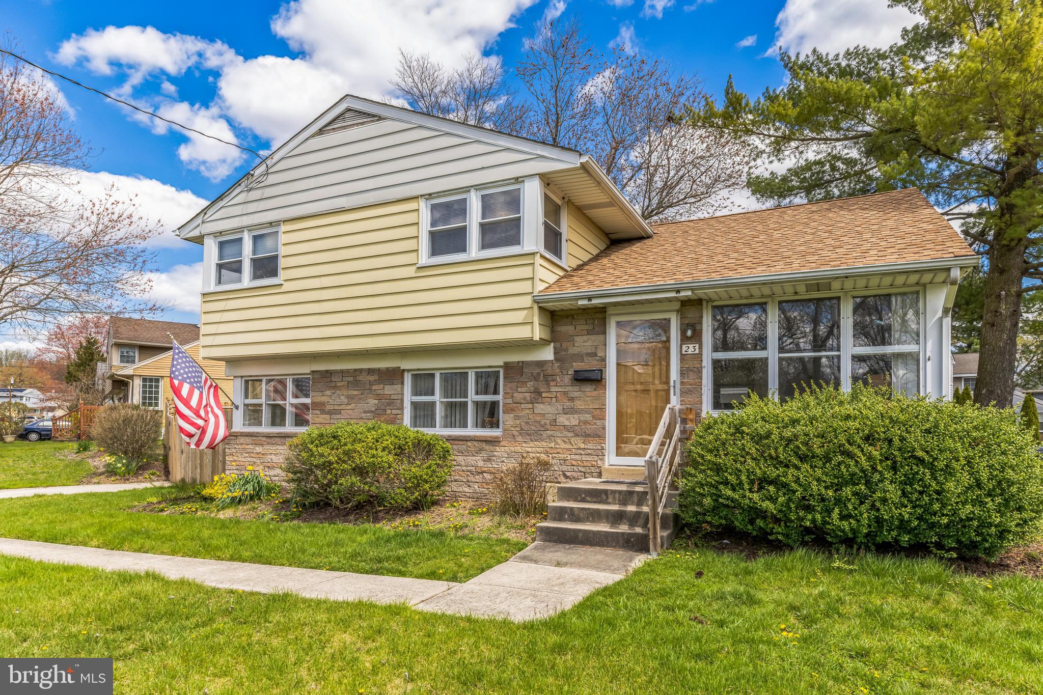 23 BROOKMEAD DRIVE