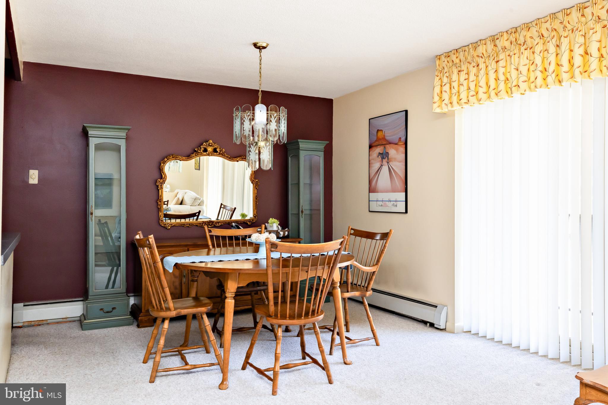 305 CHESTNUT PLACE 305