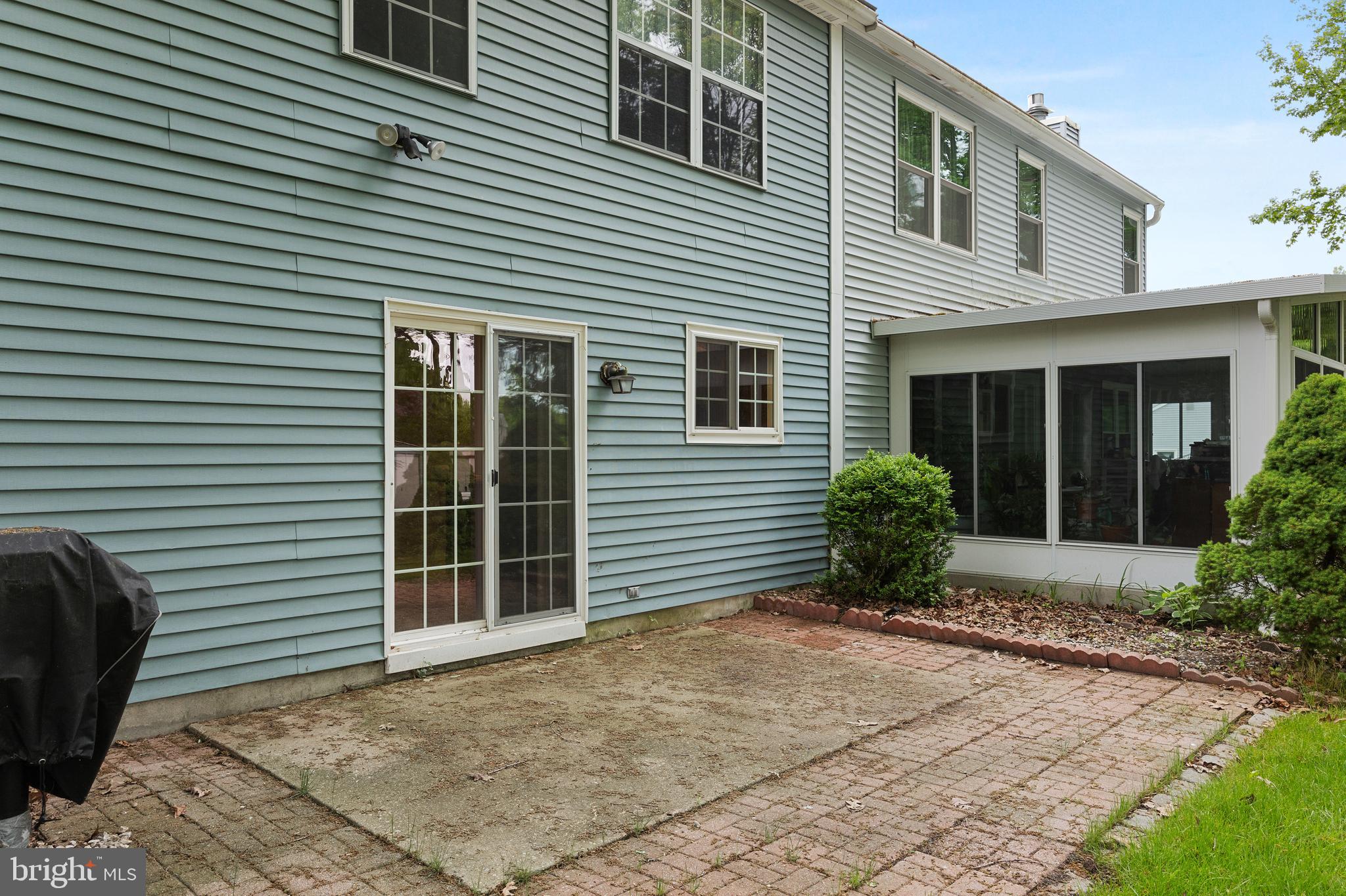 38 Woodmill Dr