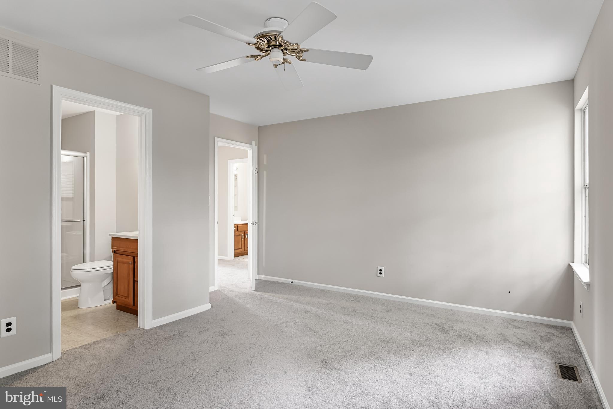 38 Woodmill Dr