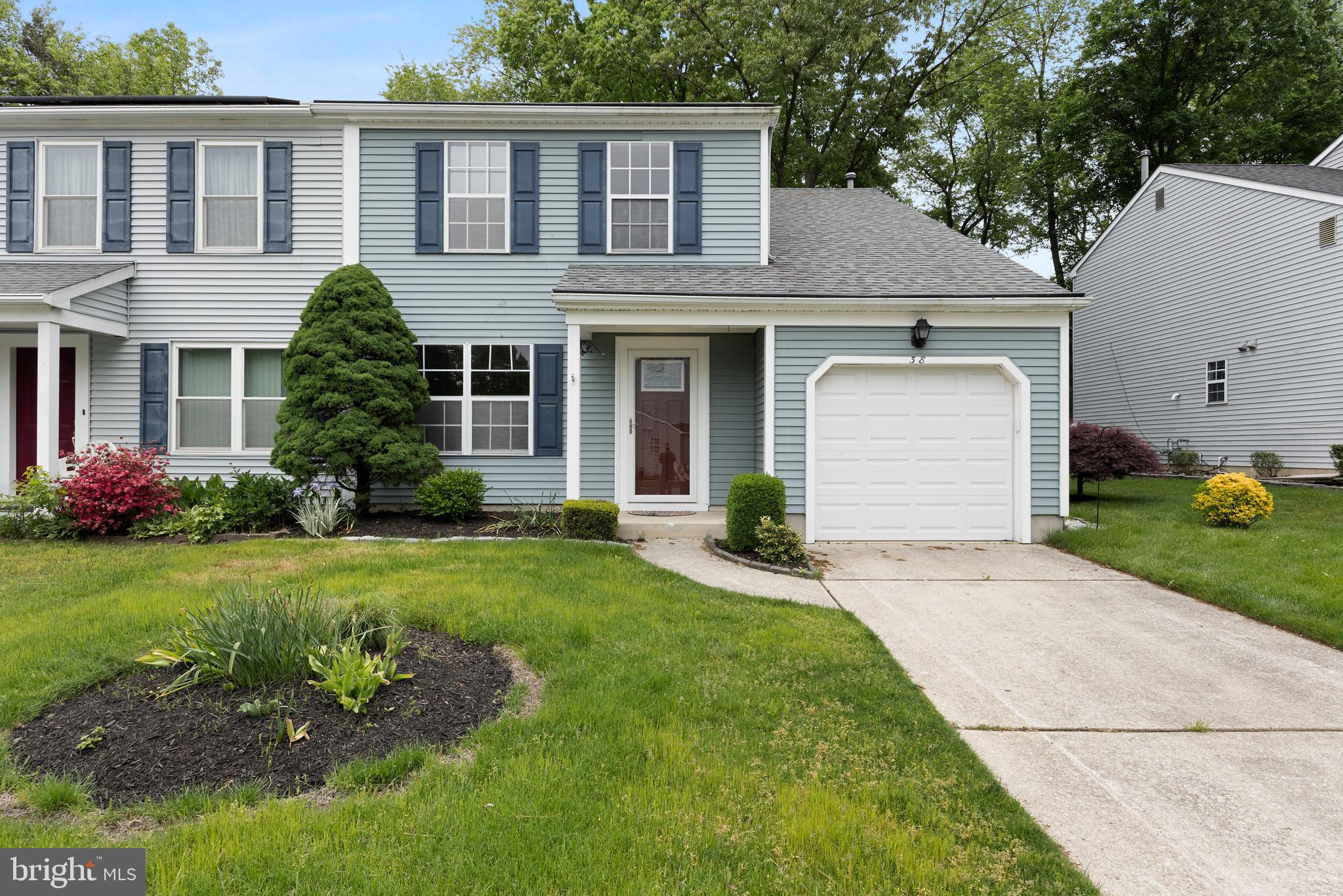 38 Woodmill Dr