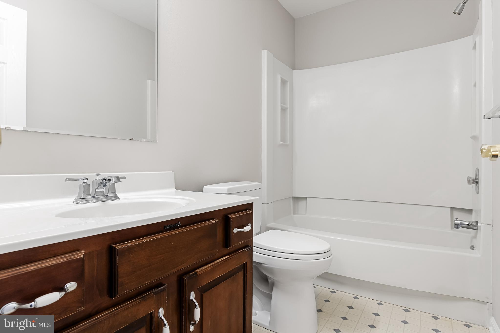 38 Woodmill Dr