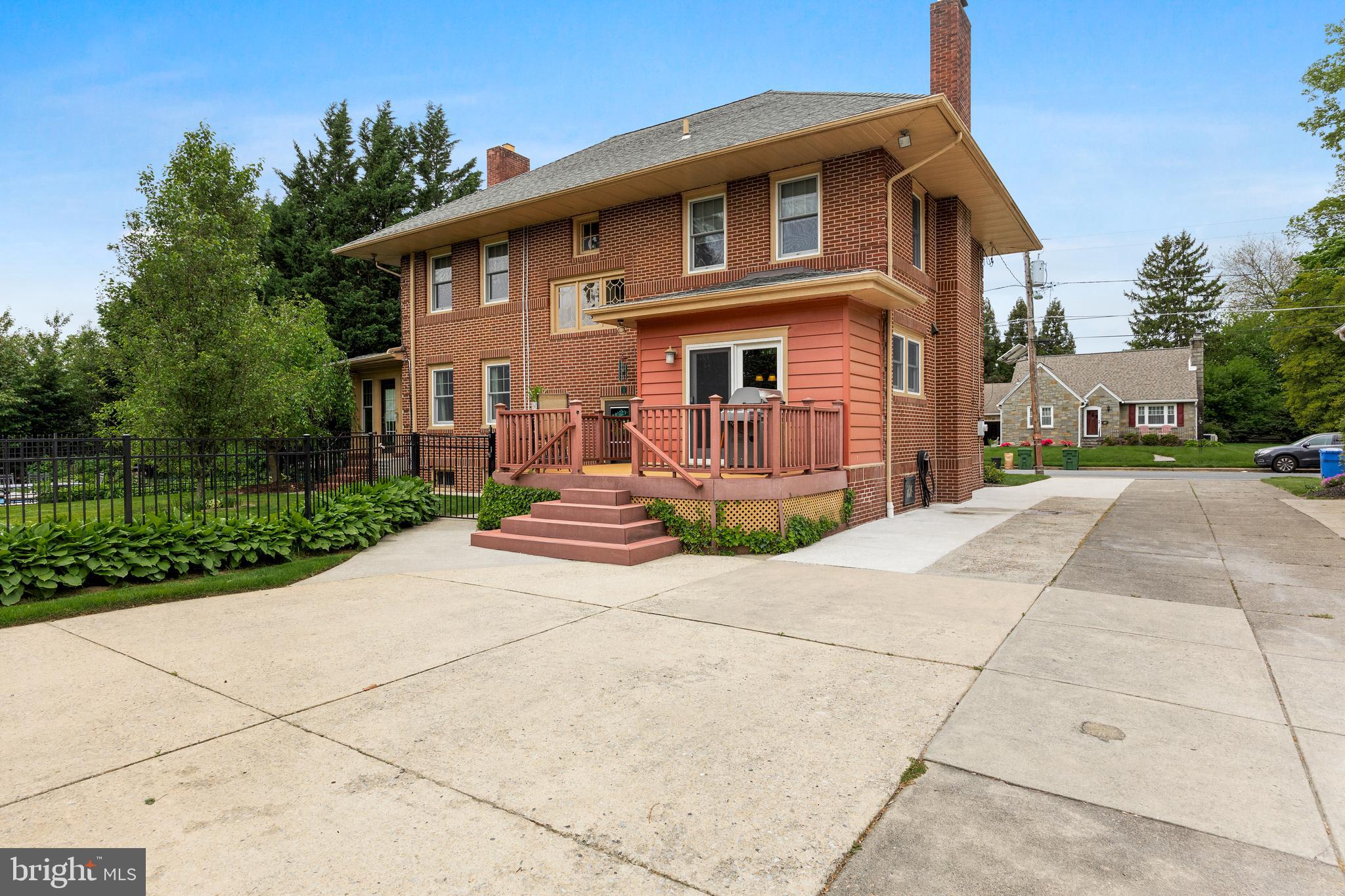 21 SAINT DAVIDS ROAD