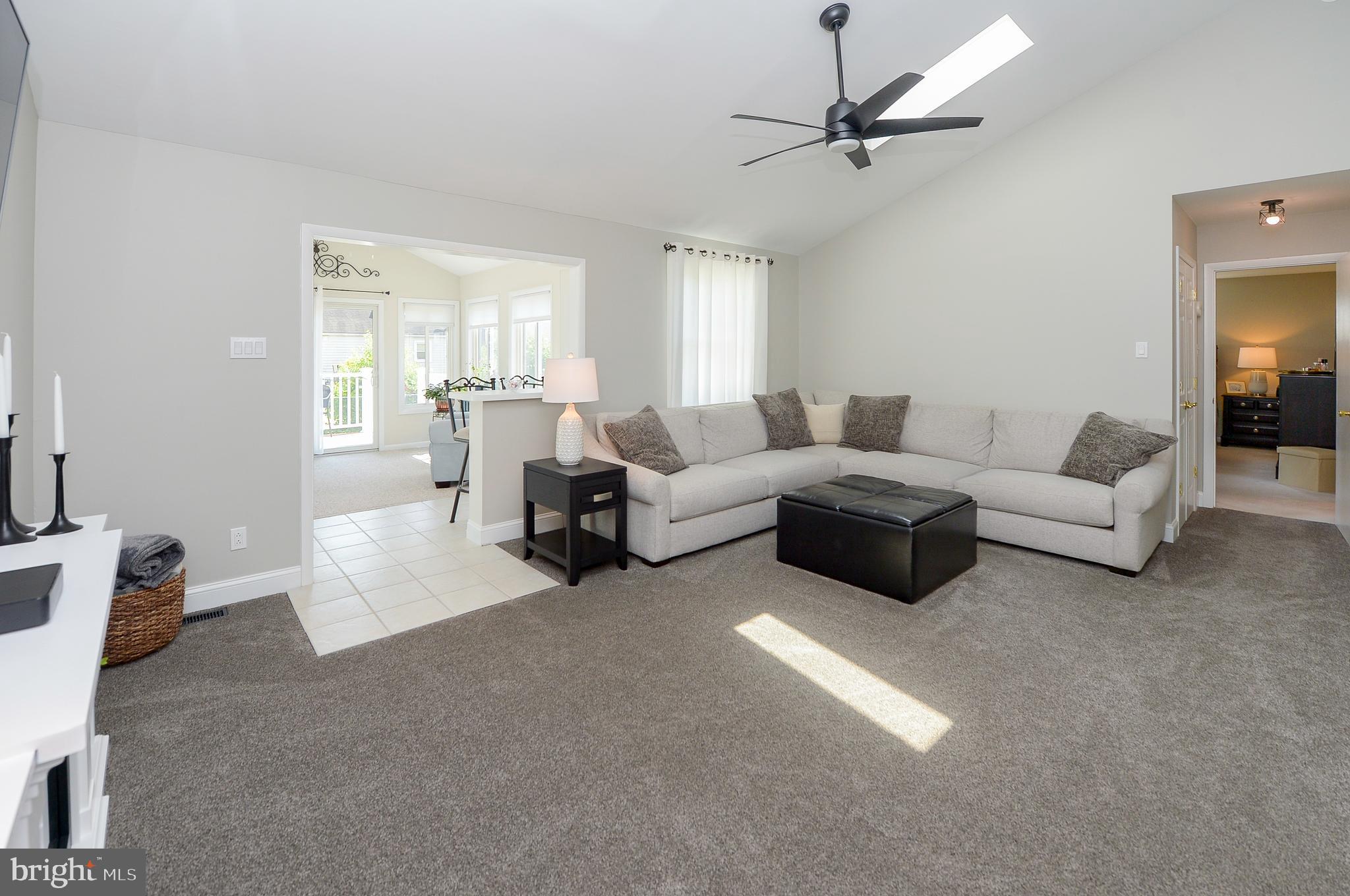 608 W HARRISON AVENUE