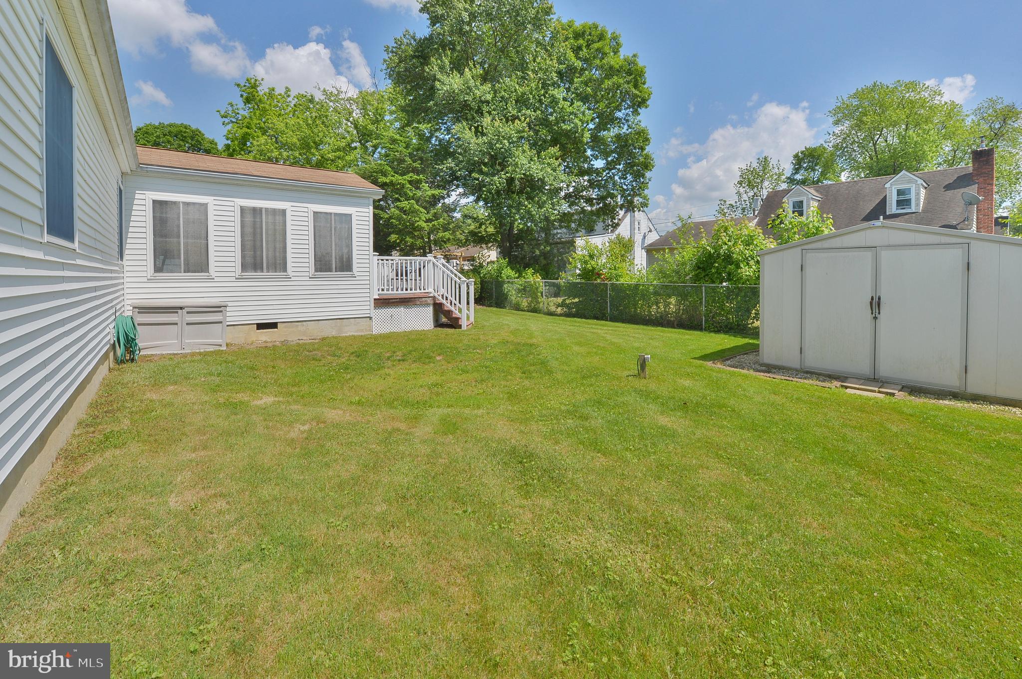 608 W HARRISON AVENUE