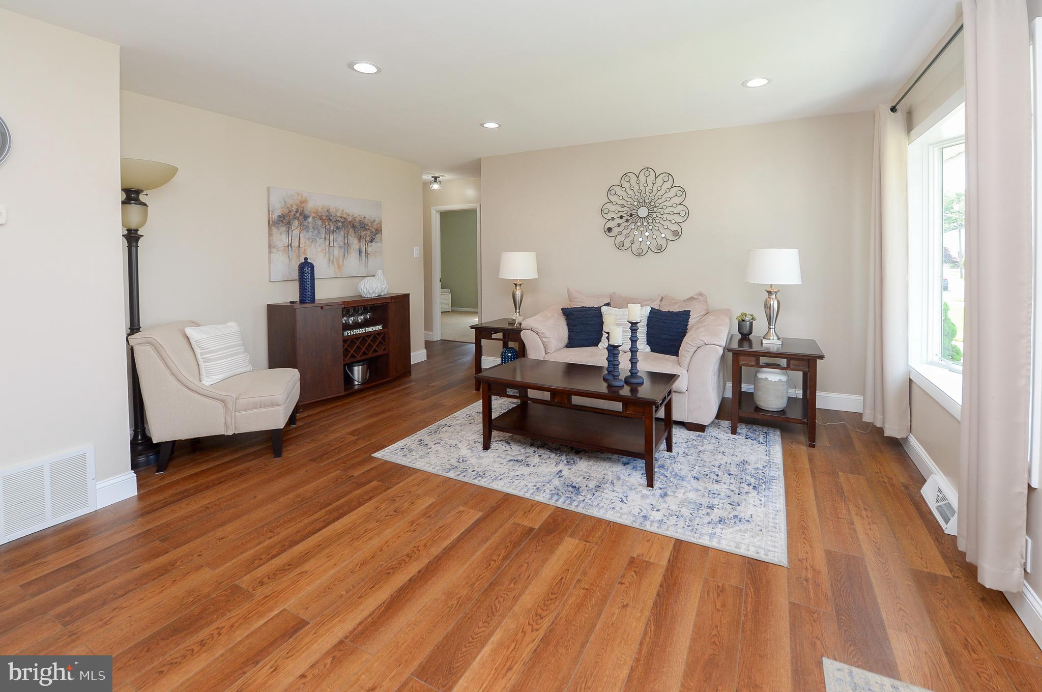 608 W HARRISON AVENUE