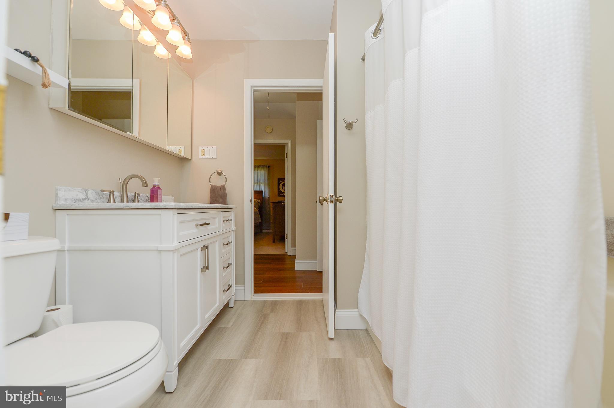 608 W HARRISON AVENUE