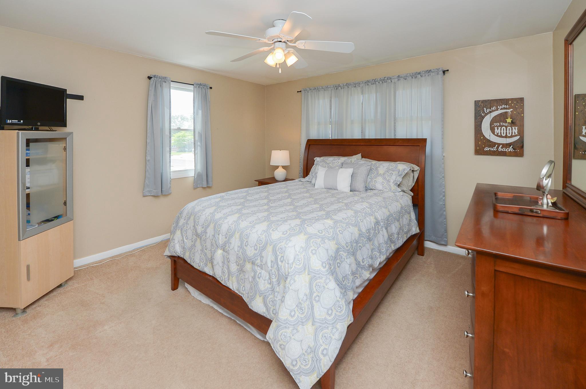 608 W HARRISON AVENUE