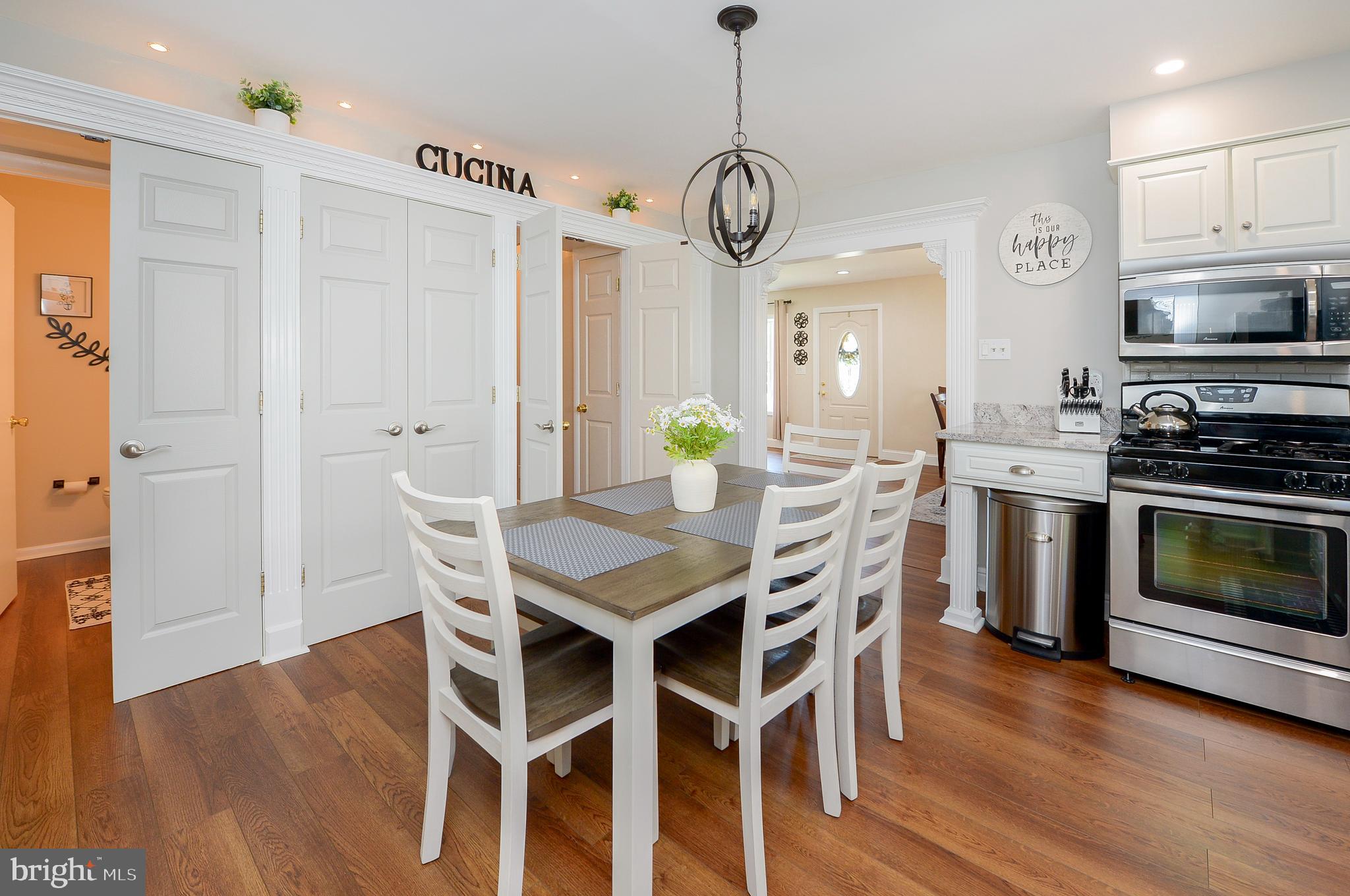 608 W HARRISON AVENUE