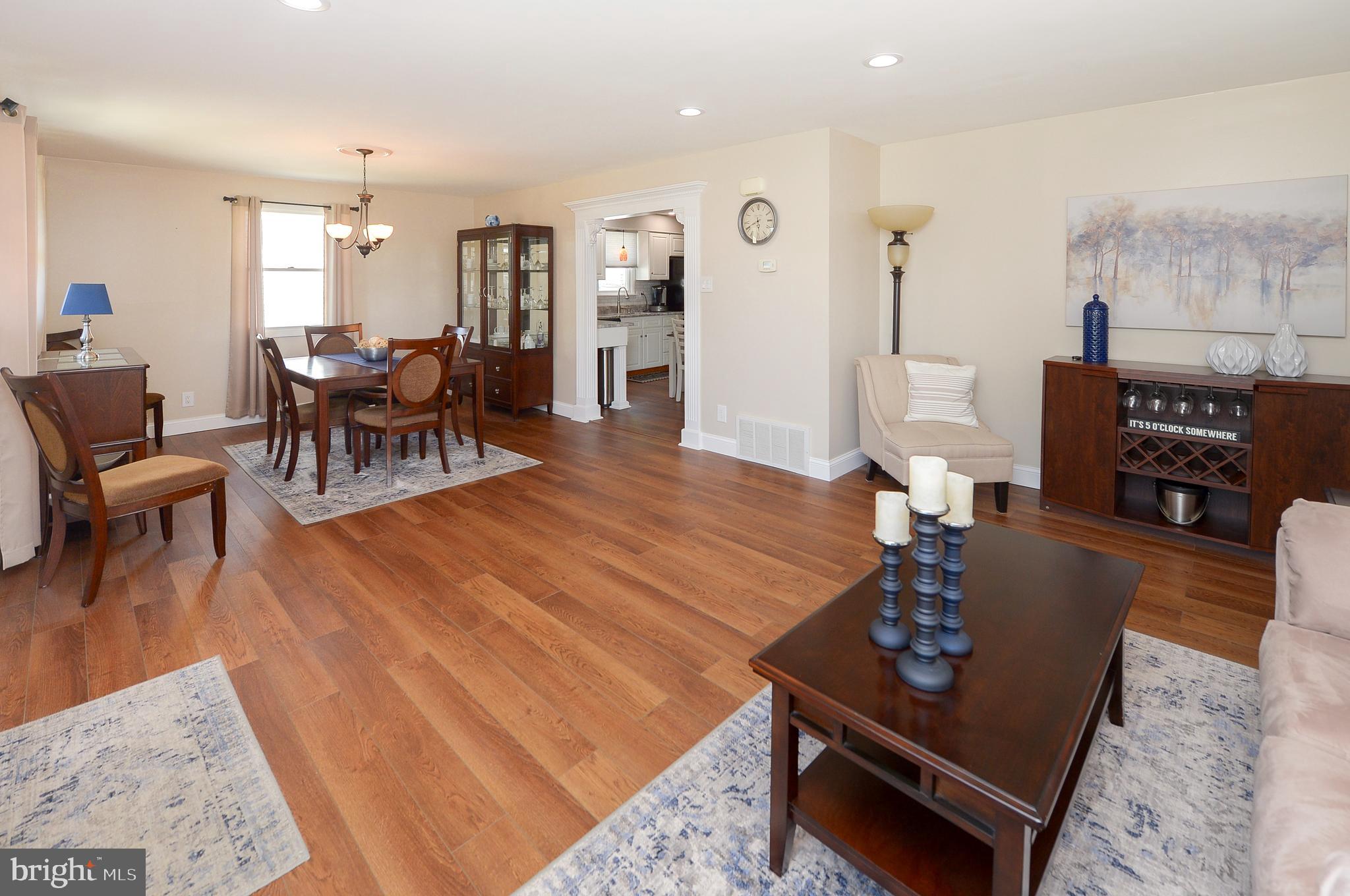 608 W HARRISON AVENUE