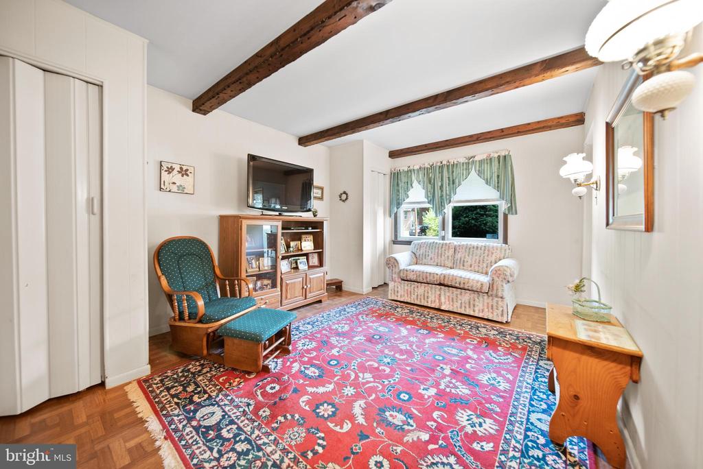 405 Princeton Ave