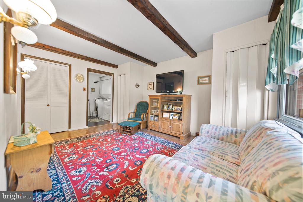 405 Princeton Ave