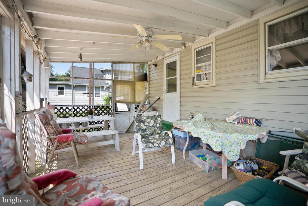 405 Princeton Ave