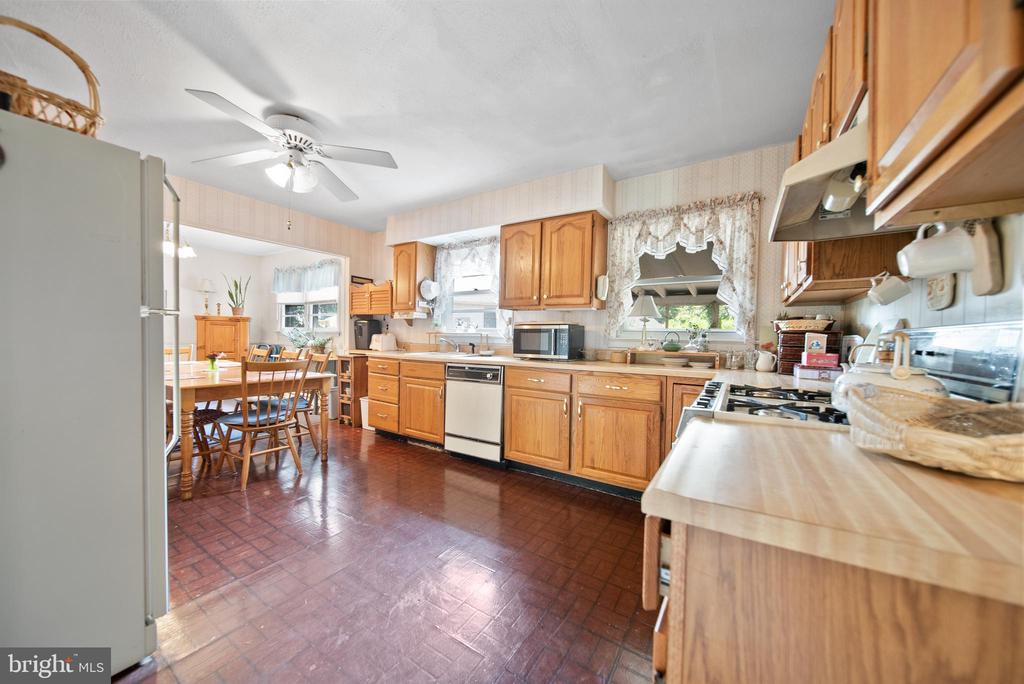 405 Princeton Ave