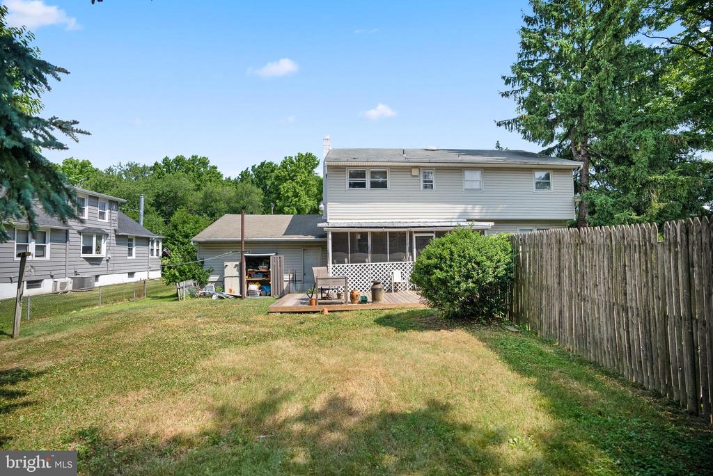405 Princeton Ave