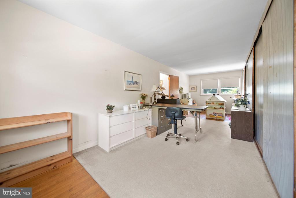 405 Princeton Ave