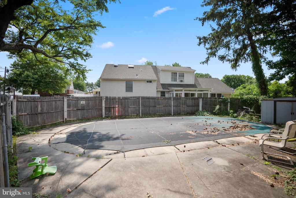 405 Princeton Ave